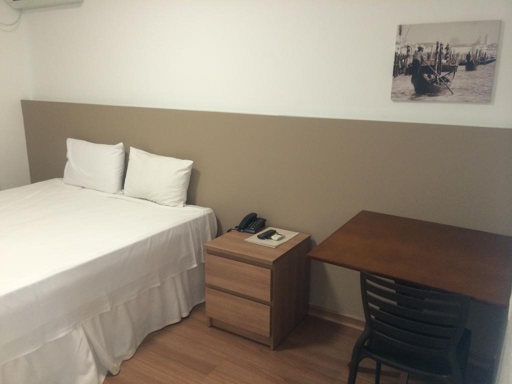 Lord Hotel Aeroporto Confins Vespasiano Eksteriør bilde