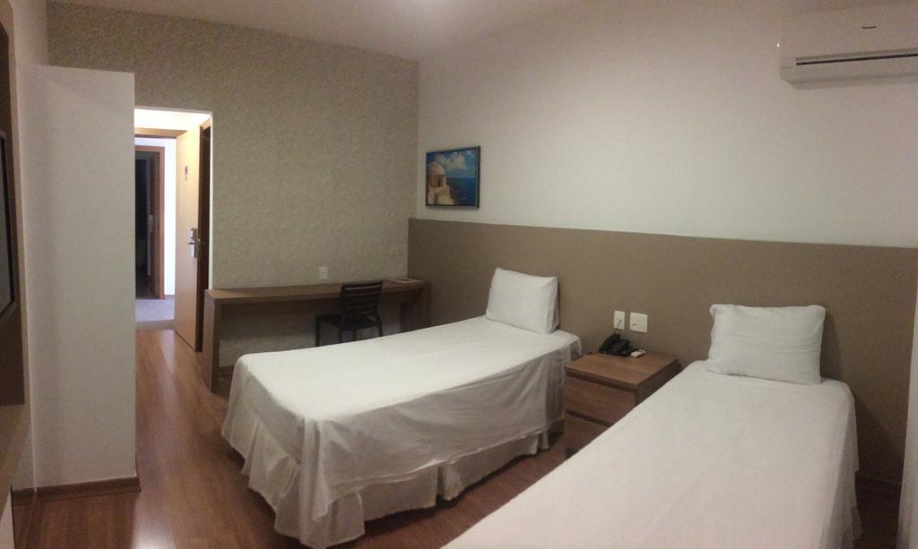 Lord Hotel Aeroporto Confins Vespasiano Rom bilde