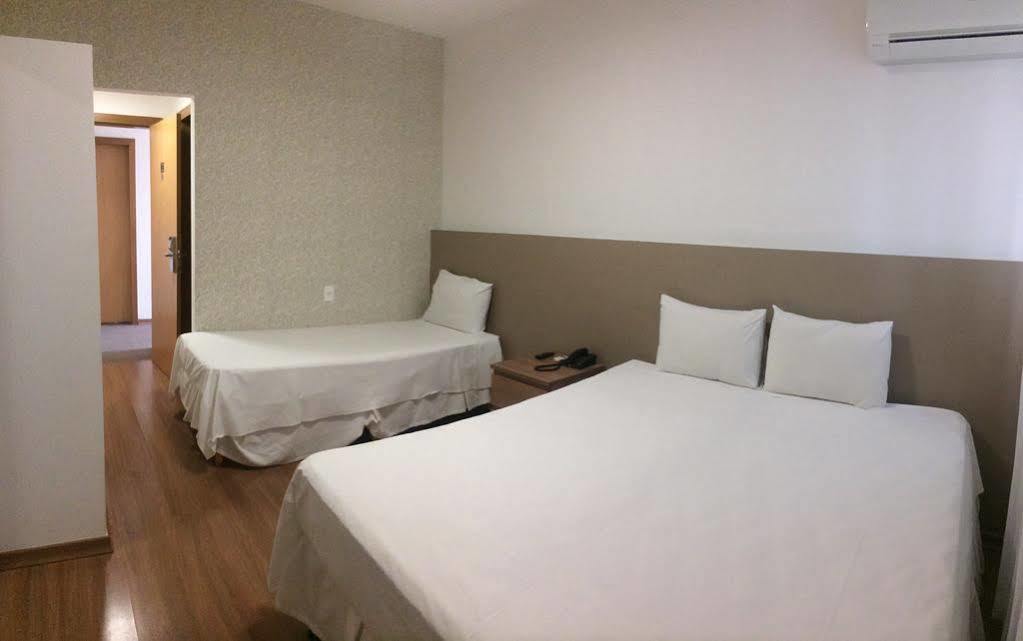Lord Hotel Aeroporto Confins Vespasiano Eksteriør bilde